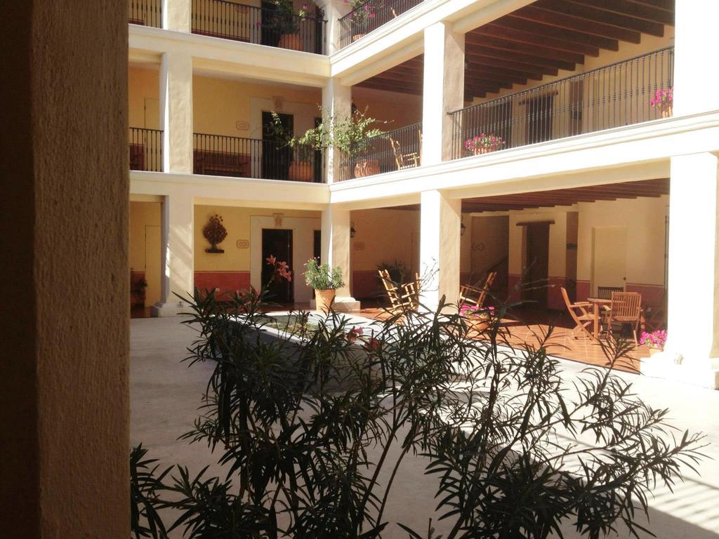 Hotel Boutique Las Palomas De Santiago Pueblo Magico Екстер'єр фото