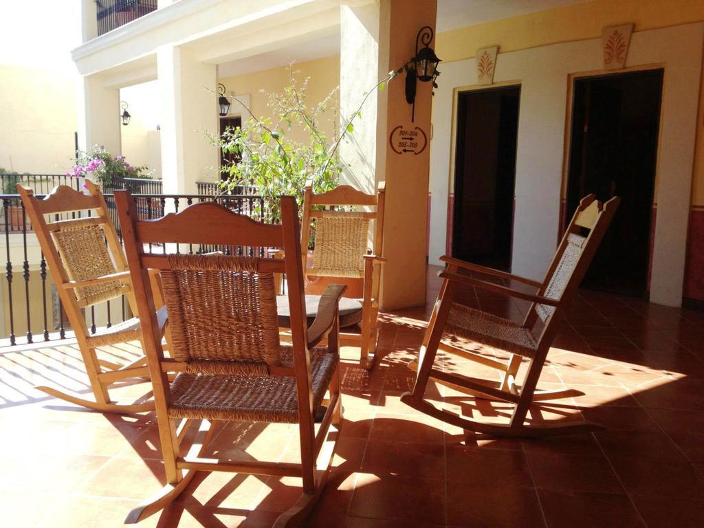 Hotel Boutique Las Palomas De Santiago Pueblo Magico Екстер'єр фото