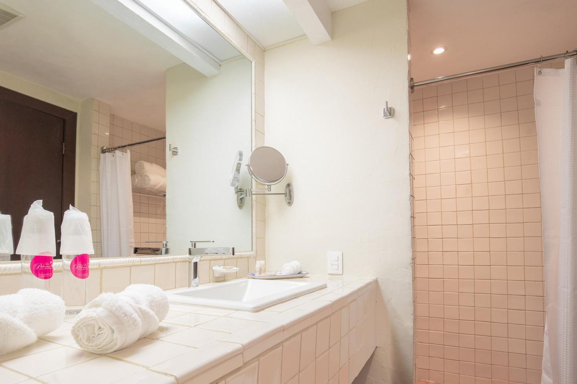 Hotel Boutique Las Palomas De Santiago Pueblo Magico Екстер'єр фото